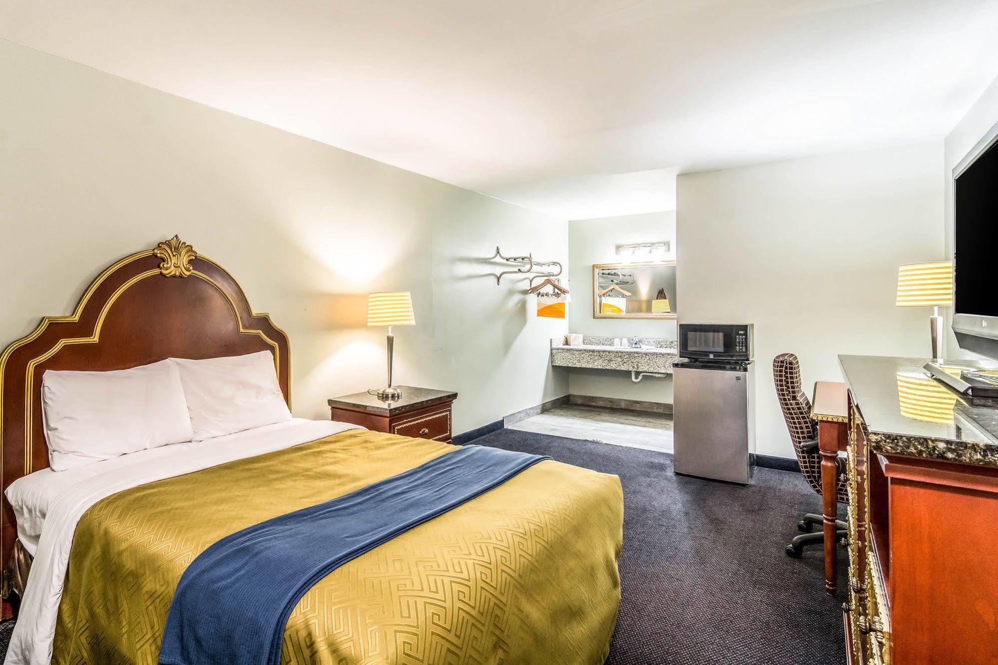 Rodeway Inn بورتاغ المظهر الخارجي الصورة